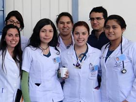 Miembros de Academia Científica de Medicina