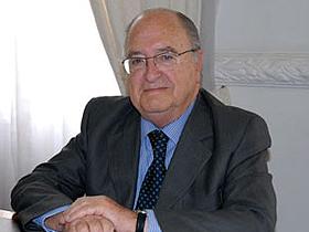 Dr. Fernando Monckeberg Barros