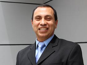 Dr. Óscar Isla Alonso