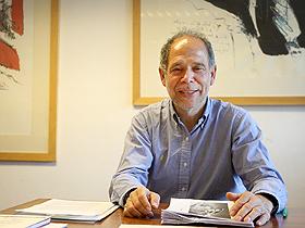 Dr. Juan Cortéz Araya