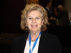 Dra. Verónica Azócar Gabe