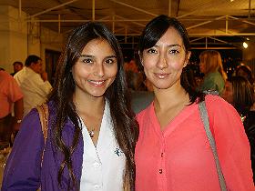 Srtas. María Paz Rosales y Amanda Valenzuela