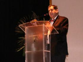 Dr. Mario Uribe Maturana