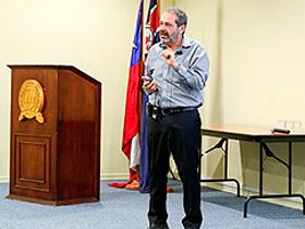 Dr. Gabriel Gutkind
