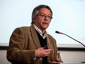 Dr. Óscar Arteaga Herrera