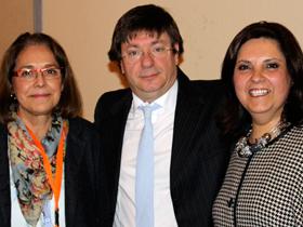 Dres. Ana Madrid, Francisco Poniachik y Katherine González