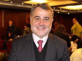 Dr. Patricio Contreras Espinoza
