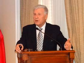 Dr. Attilah Csendes Juhasz