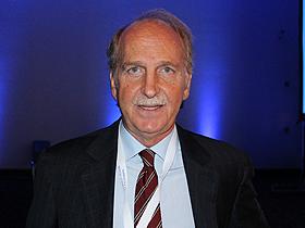 Dr. Juan Durán de la Colina