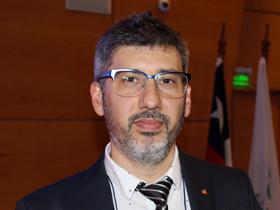Dr. Alejandro Bertolotti