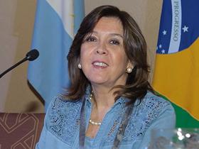 Dra. María Elena Eberhard