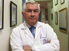 Dr. Enrique Paris Mancilla