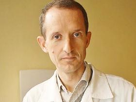 Dr. Jorge Becker Valdivieso