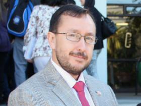 Dr. Enrique Seguel Soto