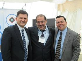 Sr. Pablo Varas, Dr. Luis Risco y Sr. Ángel Alarcón