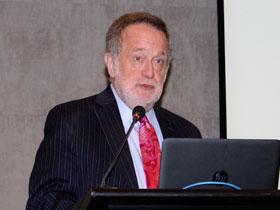 Dr. Daniel Colodenco