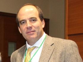 Dr. Pablo Bertrand Navarrete
