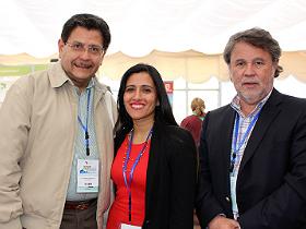 Dres. Domingo Montalvo, Daniela Navarrete y Carlos Grant