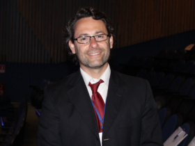 Dr. Alfonso González Valderrama