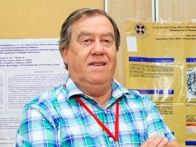 Dr. Ricardo Cornejo Uribe