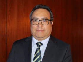 Dr. Alex Vargas Ballester