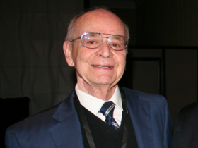 Dr. Enzo Devoto Canessa
