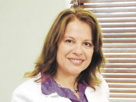 Dra. Julia Santín Martínez