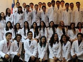 Nuevos alumnos de medicina UV