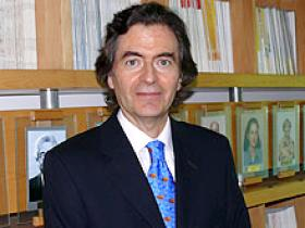 Dr. Enrique Mullins Lagos