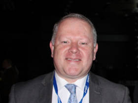 Dr. Gustavo Duque