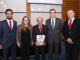 Dres. Joaquín Ramírez, Krystel Werner, Rogelio Altuzarra, Rolando Sepúlveda y Felipe Court.