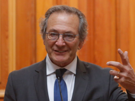 Dr. Fernando Zegers Hochschild