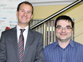 Sr. Cristián Pradenas y Dr. Gonzalo Alvear