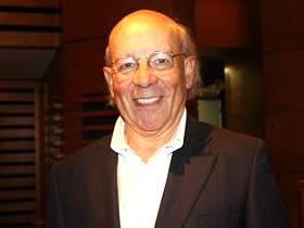 Dr. Rienzi Díaz Navarro