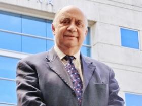 Dr. Benjamín Stockins Fernández