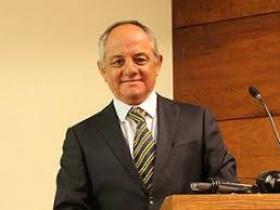 Dr. Andrés Vera Peralta