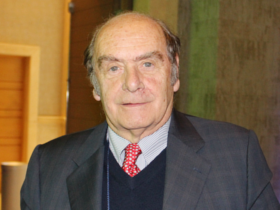 Dr. Marcos Goycoolea Vial