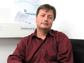 Dr. Gustavo Bresky Ruíz