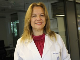 Dra. Julia Santin Martínez
