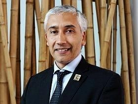 Dr. Arnoldo Riquelme Pérez