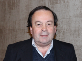 Dr. Orlando Díaz Patiño