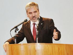 Dr. Diego Durán Jara