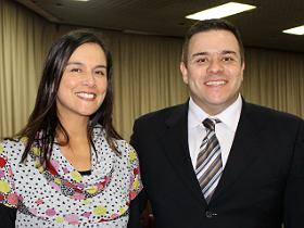 Dres. Paula Narváez y César Reyes