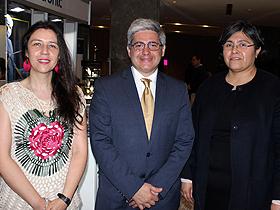 Dres. Carla Mancilla, Mario Santamarina y Alejandra Meléndez