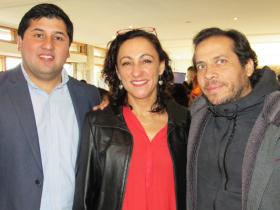 Klgo. Sebastian Godoy junto a Dres. Marcela Astorga y Emilio Pavéz