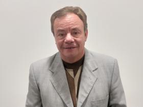 Dr. Alfredo González Arellano