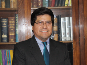 Dr. Julio Cárdenas Valenzuela 