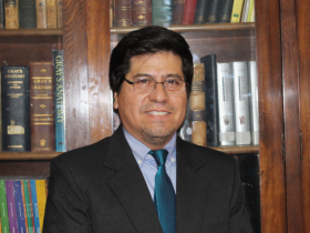 Dr. Julio Cárdenas Valenzuela