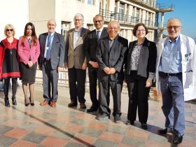Delegación de especialistas en visita a Hospital Eduardo Pereira