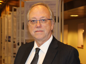 Dr. Christian Huidobro Alvarado